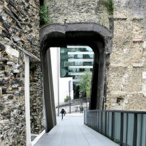 London Wall Walk : trekking urbain sur les anciens murs romains